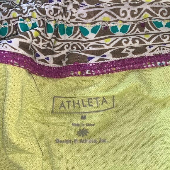 COLORFUL WOMEN’S SIZE MEDIUM ATHLETA SWIM/BOARD SHORTS - Picture 8 of 8